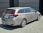 Toyota Auris Touring Sports 1.8 Hybrid Executive