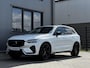 Volvo XC60 2.0 T6 Plug-in hybrid AWD Plus Dark 350 PK | Long range | R design | 21 Inch | Trekhaak | 360 Camera | Carplay