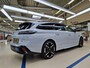 Peugeot 308 SW 1.6 Plug-in Hybrid 195 GT tot 8 Jaar Garantie | Schuif-/Kanteldak | Navigatie | 360 Camera | Climate Control | Adaptive Cruise | !