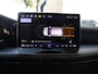 Volkswagen Golf 1.5 eTSI Life Edition 116pk DSG | Navigatie | Cruise control | Stoel- & Stuurverwarming | Trekhaak | App-Connect | Lichtmetalen velgen |