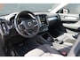 Volvo XC40 1.5 T4 Recharge Inscription - Navi - Trekhaak - ACC - Stoel/Stoelverwarming - Keyless - Camera - Rijklaar