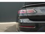 Volkswagen Arteon 2.0 TSI 190pk 7-DSG R-Line Business+ | Panoramadak | Stoel & Stuurverwarming | Adaptive Cruise | Achteruitrijcamera | 19"