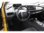 Toyota Prius 2.0 Plug-in Executive | Apple Carplay/Android Auto | elektrisch bedienbare achterklep |