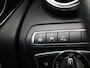 Mercedes-Benz GLC 250 4MATIC | Panoramadak | Camera | Parkeersensoren | Stoelverwarming | Trekhaak |