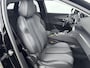 Peugeot 3008 SUV 300 pk HYbrid4 Allure | Accu 92% | Trekhaak | Navigatie | Carplay | Camera | Dodehoekbewaking | Stoelverwarming voor