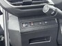 Peugeot 3008 SUV 300 pk HYbrid4 Allure | Accu 92% | Trekhaak | Navigatie | Carplay | Camera | Dodehoekbewaking | Stoelverwarming voor