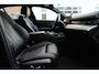 BMW 5-Serie 530e M Sport Edition | 300PK | Pano | Harman Kardon | 360° | HUD | Driving Assistant Professional | Maxton | BMW 530e M Sport Edition 300 PK Plug-in Hybrid met 2.0 viercilinder, panoramadak, Head-Up Display, 360° camera, Harman Kardon Premium Sound, 21-inch lichtmetalen velgen, Driving Assistant Pro
