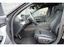 BMW 5-Serie 530e M Sport Edition | 300PK | Pano | Harman Kardon | 360° | HUD | Driving Assistant Professional | Maxton | BMW 530e M Sport Edition 300 PK Plug-in Hybrid met 2.0 viercilinder, panoramadak, Head-Up Display, 360° camera, Harman Kardon Premium Sound, 21-inch lichtmetalen velgen, Driving Assistant Pro