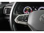 Volkswagen T-Cross 1.0 TSI Life | Automaat! | Navi By App | Cruise Adaptive | Clima | Parkeersensoren V+A | DAB | Lichtmetalen Velgen