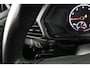 Volkswagen T-Cross 1.0 TSI Life | Automaat! | Navi By App | Cruise Adaptive | Clima | Parkeersensoren V+A | DAB | Lichtmetalen Velgen