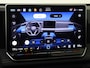Volkswagen Tiguan 1.5 eTSI Life | Trekhaak | 360 camera | Adaptieve cruise control | Stoel- en stuurwielverwarming | Dodehoekdetectie | Navigatie | Parkeerassistent | Sfeerverlichting |