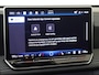 Volkswagen Tiguan 1.5 eTSI Life | Trekhaak | 360 camera | Adaptieve cruise control | Stoel- en stuurwielverwarming | Dodehoekdetectie | Navigatie | Parkeerassistent | Sfeerverlichting |