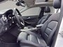 Mercedes-Benz GLA 180 Premium | Pano | Leder sportstoelen | Camera | 18" | Cruise |