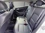 Mercedes-Benz GLA 180 Premium | Pano | Leder sportstoelen | Camera | 18" | Cruise |