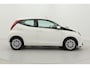 Toyota Aygo 1.0 VVT-i x-play | Apple Carplay / Android Auto | Airco | Camera | DAB | Bluetooth