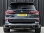 BMW X5 xDrive45e High Executive | M-Sport | Panoramadak | 360 Camera | Active Sturing | Massagestoelen + Ventilatie | Harman/Kardon | HUD | BMW Gesture Control | Luchtvering | Soft Close | Ambiance Interieur |