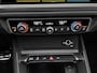 Audi Q3 45 TFSI e S edition / SOH 90% / Digitaal dashboard / Navigatie / App connect / 3x S-line / Dodehoek / Zwenkbare trekhaak /