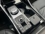 Kia Sorento 1.6 T-GDi Plug-in Hybrid 4WD ExecutiveLine 7p | Black Pack | Treeplanken | Direct leverbaar! | Massagefunctie | Glazen schuijf-/kanteldak | Stoelverwarming- en ventilatie | Bose geluidsinstallatie | Elektrisch verstelbare stoelen incl. geheugenfunctie | Dodehoek camera | 360 camera | Draadloos Apple/Android carplay