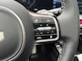 Kia Sorento 1.6 T-GDi Plug-in Hybrid 4WD ExecutiveLine 7p | Black Pack | Treeplanken | Direct leverbaar! | Massagefunctie | Glazen schuijf-/kanteldak | Stoelverwarming- en ventilatie | Bose geluidsinstallatie | Elektrisch verstelbare stoelen incl. geheugenfunctie | Dodehoek camera | 360 camera | Draadloos Apple/Android carplay