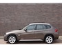 BMW X1 sDrive20i Business, leder, trekhaak afneembaar, navi, camera, keurige auto