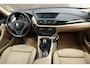BMW X1 sDrive20i Business, leder, trekhaak afneembaar, navi, camera, keurige auto