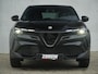 Alfa Romeo Junior 1.2 Turbo 136 PK Ibrida Speciale | Navi | Carplay | Camera | Winter | 18′
