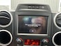Peugeot Partner Tepee 1.2 PureTech Active Airco Cruise control Trekhaak 1300 kg Parkeerhulp voor en achter 2 schuifdeuren Apple Carplay Euro 6 Lage belasting particulier gebruik