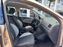 Volkswagen Polo 1.2 TSI Cross | Trekhaak | Parkeersensoren | Climate control | Cruise | Nieuwstaat!