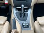 BMW 3-Serie 330i High Executive Trekhaak | Navi | Youngtimer | Aut | Pdc