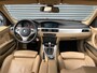 BMW 3-Serie 330i High Executive Trekhaak | Navi | Youngtimer | Aut | Pdc