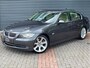 BMW 3-Serie 330i High Executive Trekhaak | Navi | Youngtimer | Aut | Pdc
