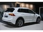 Volkswagen Tiguan 2.0 TSI 4M R-line 220PK Pano Carplay Camer