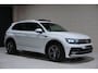 Volkswagen Tiguan 2.0 TSI 4M R-line 220PK Pano Carplay Camer