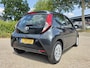 Toyota Aygo 1.0 VVT-i x-Play, Camera! Carplay! VAN/VOOR WEKEN!!