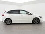 Mercedes-Benz B-klasse 200 163 PK AUT. AMG SPORT + SFEERVERLICHTING | CAMERA | WIDESCREEN | STOELVERW.