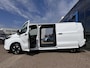 Ford E-Transit Custom 340 L2H1 Trend 71 kWh 2x Schuifdeur Trekhaak 2300KG Trekgewicht Camera Stoelverwarming/Voorruitverwarming Cruise Control Carplay *Nieuw*