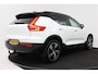 Volvo XC40 2.0 B4 Inscription (PANORAMADAK, TREKHAAK, STOEL/STUUR VERWARMING, CAMERA, PARKEERSENSOREN)