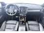 Volvo XC40 2.0 B4 Inscription (PANORAMADAK, TREKHAAK, STOEL/STUUR VERWARMING, CAMERA, PARKEERSENSOREN)