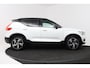 Volvo XC40 2.0 B4 Inscription (PANORAMADAK, TREKHAAK, STOEL/STUUR VERWARMING, CAMERA, PARKEERSENSOREN)