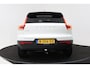 Volvo XC40 2.0 B4 Inscription (PANORAMADAK, TREKHAAK, STOEL/STUUR VERWARMING, CAMERA, PARKEERSENSOREN)