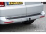 Volkswagen Transporter | Caravelle | L2H1 | 2.0Tdi 204Pk Aut. | Dubbele Cabine | 5-Persoons | Spoilerpack | Treeplanken | 18''