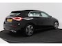 Mercedes-Benz A-klasse 180 Business Solution Luxury (STOELVERWARMING, SFEERVERLICHTING, NAVIGATIE, CAMERA, PARKEERSENSOREN)