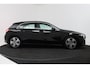 Mercedes-Benz A-klasse 180 Business Solution Luxury (STOELVERWARMING, SFEERVERLICHTING, NAVIGATIE, CAMERA, PARKEERSENSOREN)