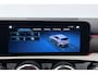 Mercedes-Benz A-klasse 180 Business Solution Luxury (STOELVERWARMING, SFEERVERLICHTING, NAVIGATIE, CAMERA, PARKEERSENSOREN)