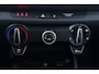 Kia Stonic 1.0 T-GDi MHEV DynamicLine (ACHTERUITRIJCAMERA, CARPLAY NAVIGATIE, PARKEERSENSOREN)