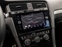 Volkswagen Golf 1.0 TSI Sportline (APPLE CARPLAY, GROOT NAVI, CLIMATE, STOELVERWARMING, SPORTSTOELEN, LM VELGEN, GETINT GLAS, PARKEERSENSOREN, NIEUWSTAAT)