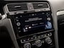 Volkswagen Golf 1.0 TSI Sportline (APPLE CARPLAY, GROOT NAVI, CLIMATE, STOELVERWARMING, SPORTSTOELEN, LM VELGEN, GETINT GLAS, PARKEERSENSOREN, NIEUWSTAAT)