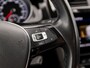 Volkswagen Golf 1.0 TSI Sportline (APPLE CARPLAY, GROOT NAVI, CLIMATE, STOELVERWARMING, SPORTSTOELEN, LM VELGEN, GETINT GLAS, PARKEERSENSOREN, NIEUWSTAAT)