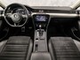 Volkswagen Passat Variant 1.5 TSI Highline Sportline 150Pk Automaat (VIRTUAL COCKPIT, APPLE CARPLAY, GROOT NAVI, CAMERA, LEDER/ALCANTARA, GETINT GLAS, KEYLESS, NIEUWSTAAT)