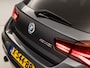BMW 1-Serie M140i M Sport High Executive 340Pk Automaat (6 CILINDER, M PAKKET, HARMAN/KARDON, ALCANTARA, CAMERA, SPORTSTOELEN, M SPORTREMMEN, NAVIGATIE, STOELVERWARMING, GETINT GLAS, NIEUWSTAAT)